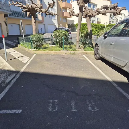 Apartment 4 Pers Avec Parking - Cap D'agde - Fr-1-249-426